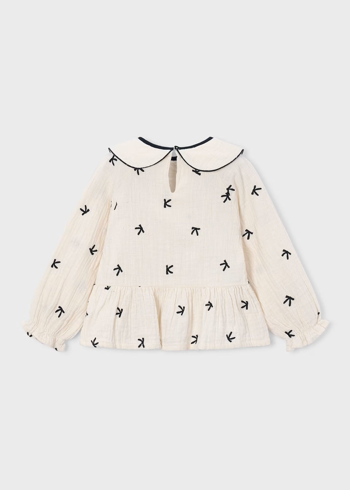 Blusa bordados lazos niña