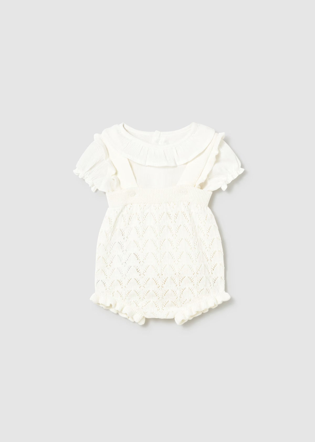 Conjunto peto tricot y blusa